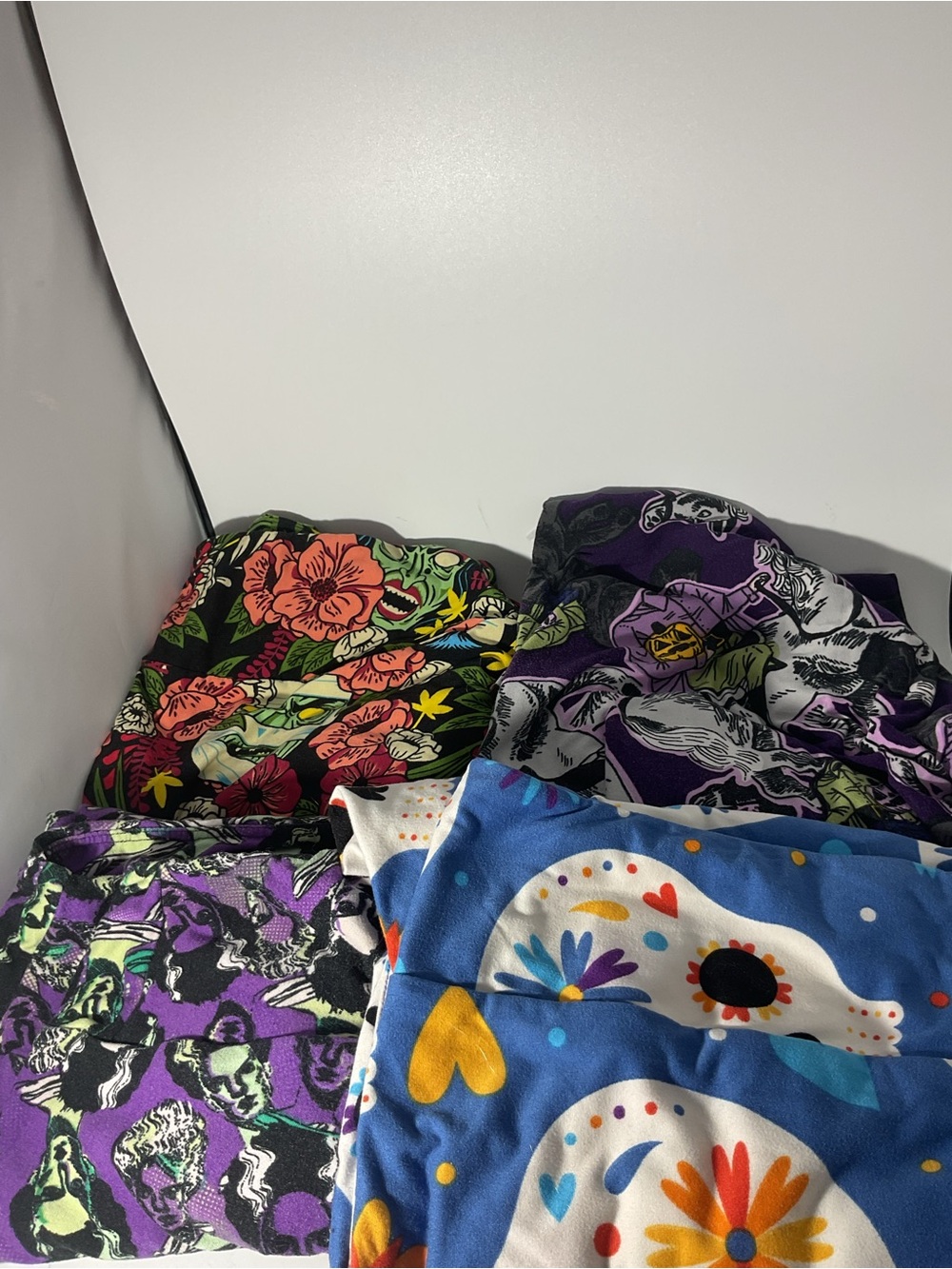 LuLaRoe Women’s Leggings Monsters Size TC and TC2 Lot of 4